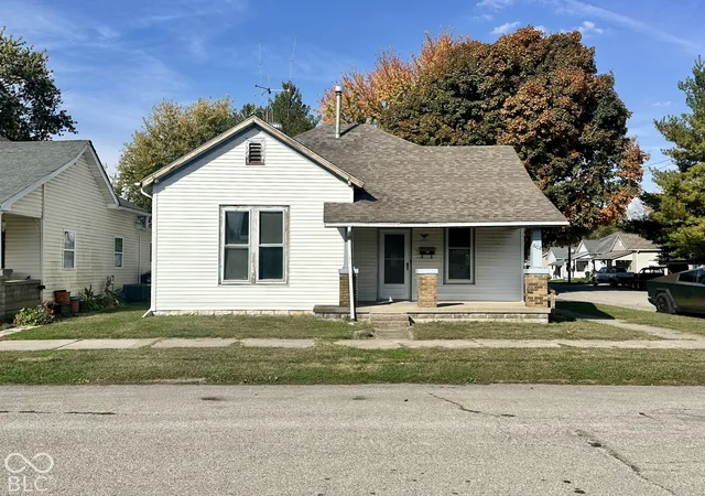 Photo 1 of Single family home for sale at 602 W North St, Greensburg, IN 47240 | MLS# 22133915 | Listing updated on 2026-10-28