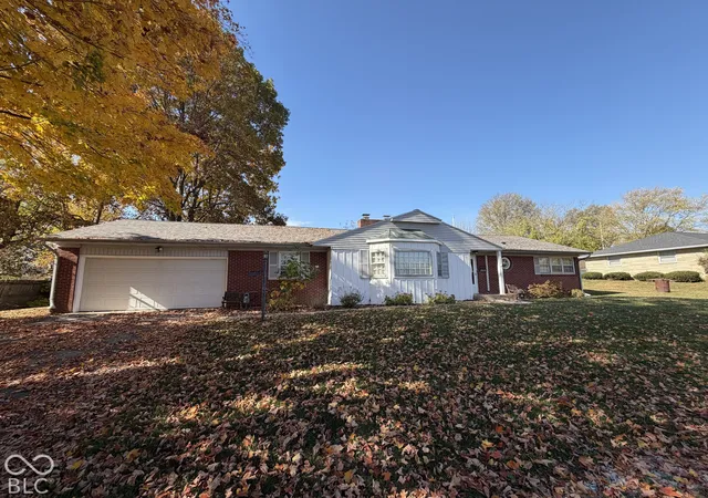 Single family home for sale at 308 N Edgeway Dr, Alexandria, IN 46001 | MLS# 22133935