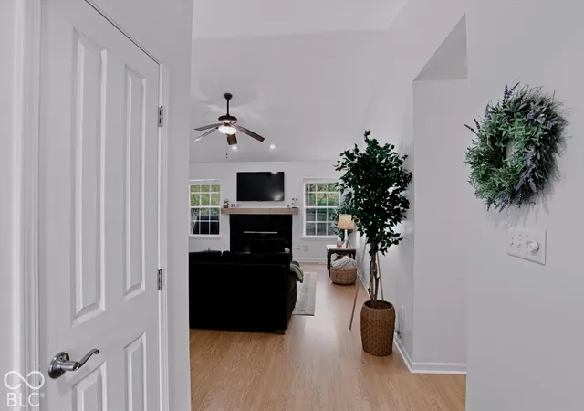 Photo 4 of Single family home for sale at 6610 Wilderness Trl, Fishers, IN 46038 | MLS# 22133952 | Listing updated on 2026-10-29
