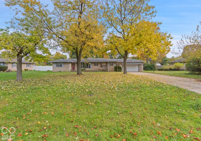 Photo 1 of Single family home for sale at 2715 S Kenmore Rd, Indianapolis, IN 46203 | MLS# 22133953 | Listing updated on 2026-10-29