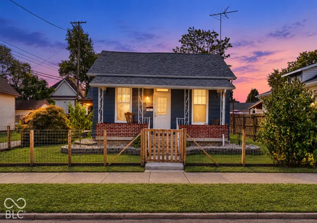 Single family home for sale at 323 E Franklin St, Shelbyville, IN 46176 | MLS# 22133957
