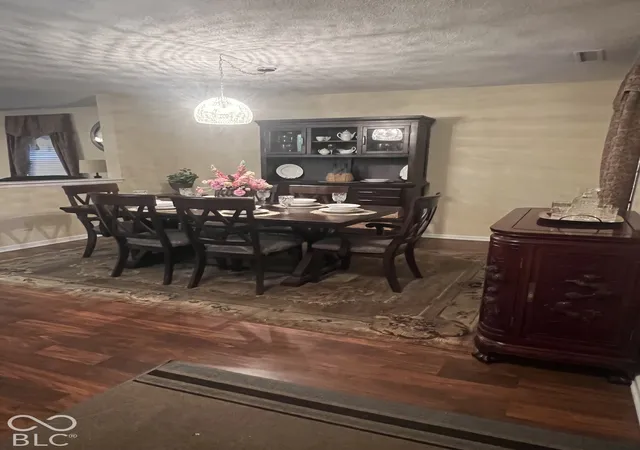 Photo 3 of Single family home for sale at 1829 Fortner Dr, Indianapolis, IN 46231 | MLS# 22133985 | Listing updated on 2026-10-29