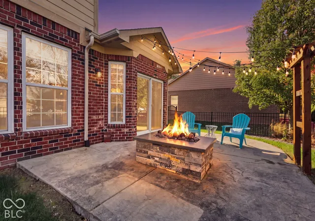 Photo 1 of Single family home for sale at 4734 Shady Ridge Row, Greenwood, IN 46143 | MLS# 22133987 | Listing updated on 2026-10-30