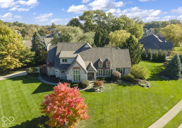 Photo 2 of Single family home for sale at 2990 Winterset Dr, Carmel, IN 46032 | MLS# 22134009 | Listing updated on 2026-10-30