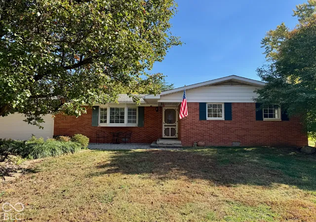 Single family home for sale at 902 Southwood Dr, Indianapolis, IN 46227 | MLS# 22134011