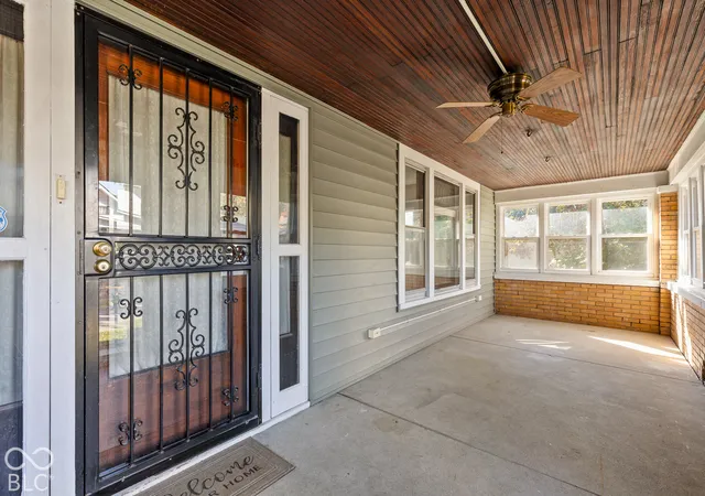 Photo 4 of Single family home for sale at 917 Hervey St, Indianapolis, IN 46203 | MLS# 22134017 | Listing updated on 2026-10-30