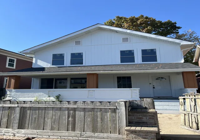 Photo 1 of Single family home for sale at 2442 Guilford Ave, Indianapolis, IN 46205 | MLS# 22134023 | Listing updated on 2026-10-31
