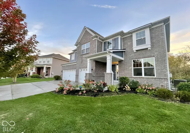 Photo 2 of Single family home for sale at 4720 Kintz Dr, Indianapolis, IN 46239 | MLS# 22134030 | Listing updated on 2026-10-29