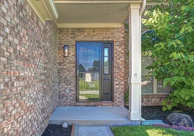Photo 1 of Single family home for sale at 2333 Allford, Indianapolis, IN 46229 | MLS# 22134041 | Listing updated on 2026-10-29