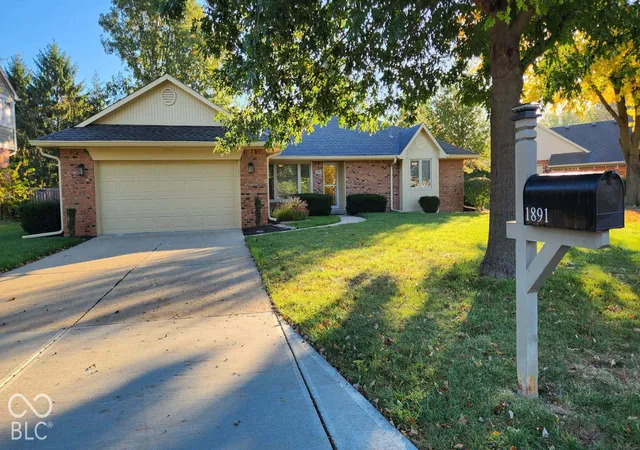 Photo 1 of Single family home for sale at 1891 S Fox Ridge Ave, Greenwood, IN 46143 | MLS# 22134044 | Listing updated on 2026-10-30
