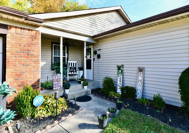 Photo 2 of Single family home for sale at 4234 W 79th Street, Indianapolis, IN 46268 | MLS# 22134045 | Listing updated on 2026-10-29