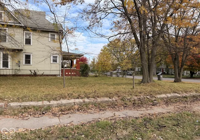 Photo 1 of Land for sale at 2202 Carrollton Ave, Indianapolis, IN 46205 | MLS# 22134061 | Listing updated on 2026-10-29