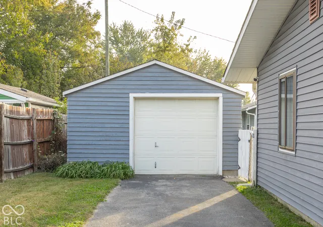 Photo 3 of Single family home for sale at 3023 Auburn Rd, Indianapolis, IN 46224 | MLS# 22134069 | Listing updated on 2026-10-29