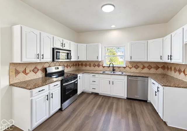 Photo 1 of Single family home for sale at 6450 E Coal Blf Ct, Camby, IN 46113 | MLS# 22134108 | Listing updated on 2026-10-29