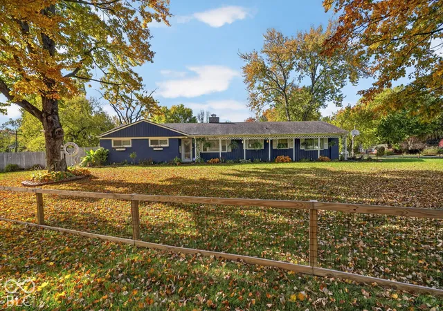 Photo 1 of Single family home for sale at 10495 Orchard Park W, Carmel, IN 46280 | MLS# 22134120 | Listing updated on 2026-10-29