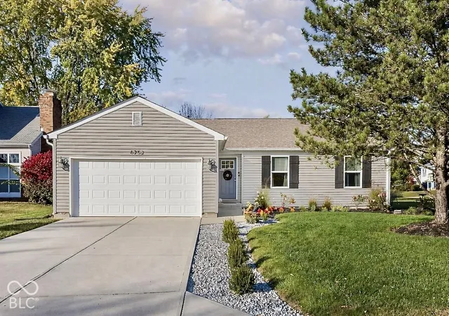 Photo 1 of Single family home for sale at 6752 Coatbridge Cir, Indianapolis, IN 46254 | MLS# 22134121 | Listing updated on 2026-10-30
