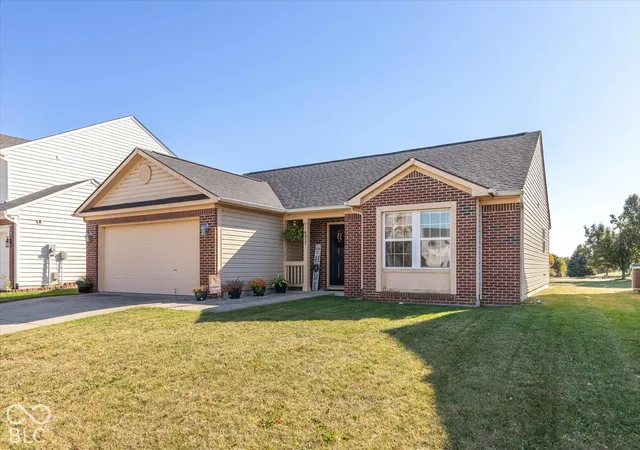 Single family home for sale at 6437 Green Grass Ln, Whitestown, IN 46075 | MLS# 22134124