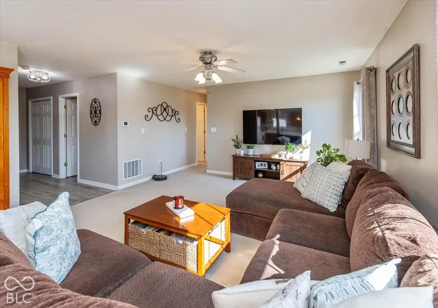 Photo 1 of Single family home for sale at 6437 Green Grass Ln, Whitestown, IN 46075 | MLS# 22134124 | Listing updated on 2026-10-30