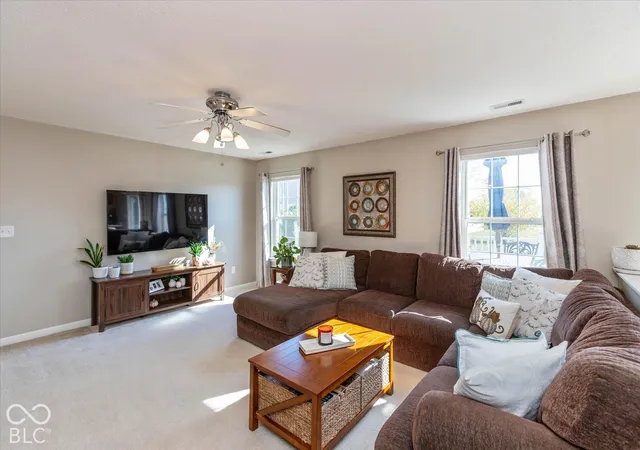 Photo 4 of Single family home for sale at 6437 Green Grass Ln, Whitestown, IN 46075 | MLS# 22134124 | Listing updated on 2026-10-30