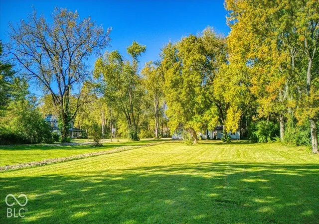Photo 3 of Single family home for sale at 7200 Highland Rd, Indianapolis, IN 46268 | MLS# 22134146 | Listing updated on 2026-10-30