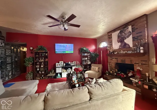 Photo 4 of Single family home for sale at 7549 Camberwood Dr, Indianapolis, IN 46268 | MLS# 22134160 | Listing updated on 2026-10-29