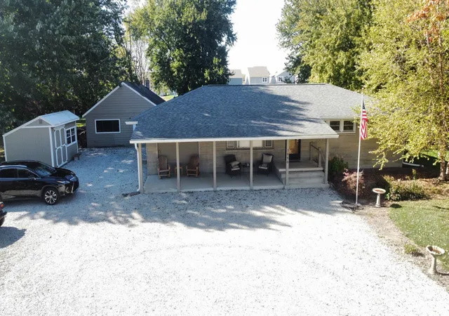 Single family home for sale at 3086 S 575 Road E, Whitestown, IN 46075 | MLS# 22134162
