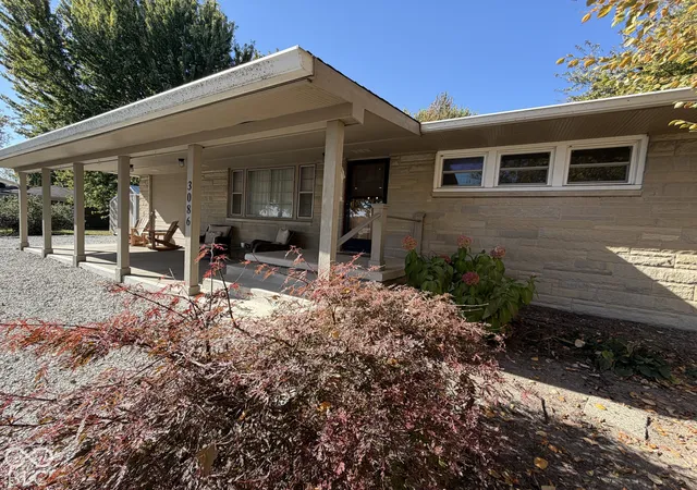 Photo 1 of Single family home for sale at 3086 S 575 Road E, Whitestown, IN 46075 | MLS# 22134162 | Listing updated on 2026-10-30
