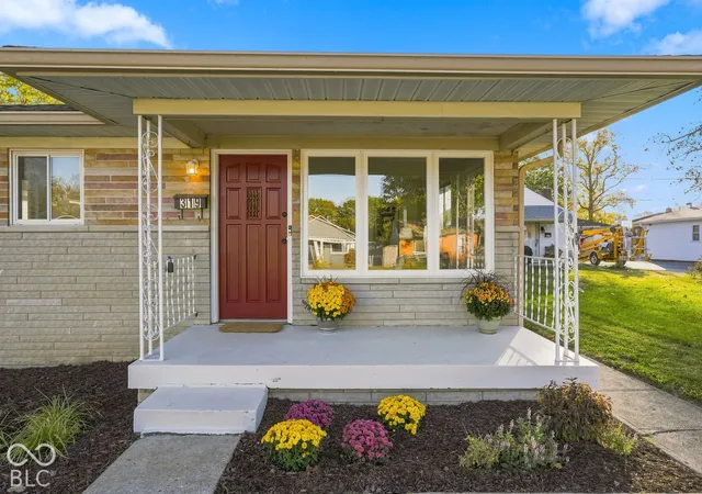 Photo 1 of Single family home for sale at 319 North 7th, Beech Grove, IN 46107 | MLS# 22134252 | Listing updated on 2026-10-30