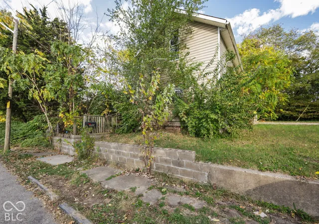 Photo 1 of Single family home for sale at 1733 Olive St, Indianapolis, IN 46203 | MLS# 22134306 | Listing updated on 2026-10-30