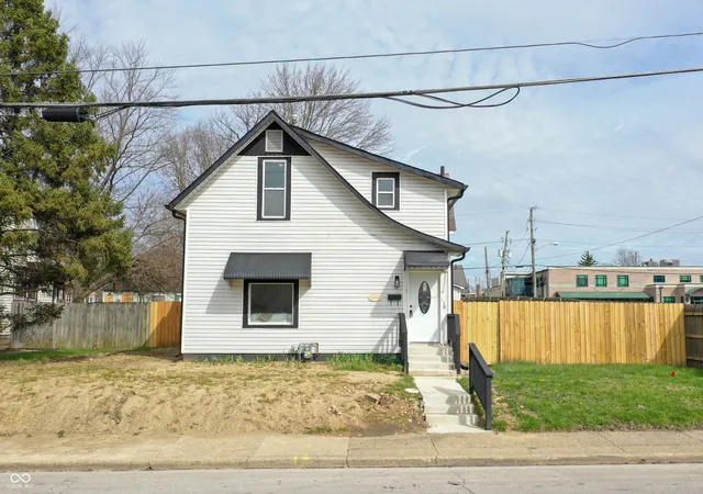 Photo 4 of Single family home for sale at 19 N Ritter Ave, Indianapolis, IN 46219 | MLS# 22134366 | Listing updated on 2026-10-30