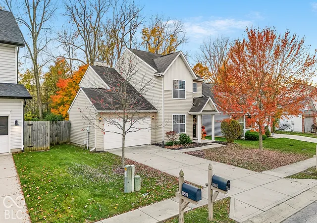 Photo 1 of Single family home for sale at 11461 High Grass Dr, Indianapolis, IN 46235 | MLS# 22134368 | Listing updated on 2026-10-31