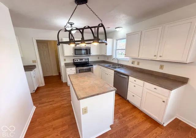 Photo 1 of Single family home for sale at 14350 Greenbelt Ct, Carmel, IN 46033 | MLS# 22134369 | Listing updated on 2026-10-31