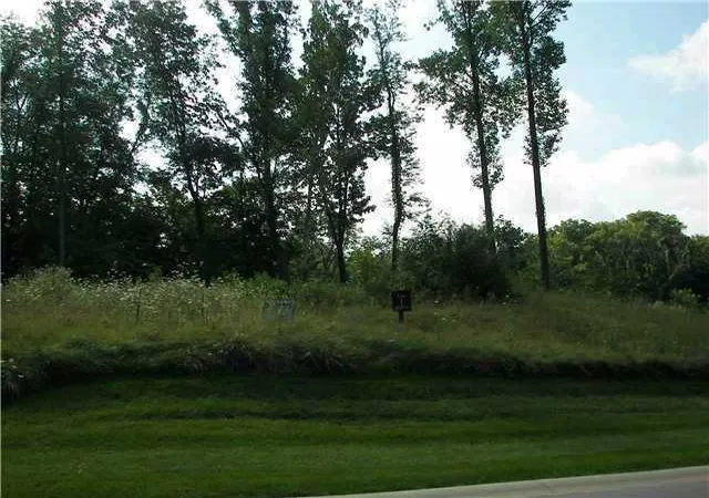 1st image of 7341 Creekbed Ln, Indianapolis, IN 46256 | MLS# 21465138