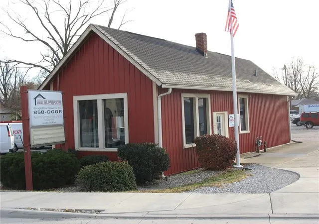 2nd image of 205 N Green St, Brownsburg, IN 46112 | MLS# 21589207