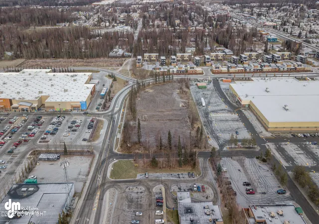 Photo 3 of Land for sale at Tr E Debarr Rd, Anchorage, AK 99504 | MLS# 22-4703 | Listing updated on 2026-07-18