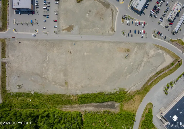 4th image of 2200 Sun Mountain Ave, Wasilla, AK 99654 | MLS# 24-7921