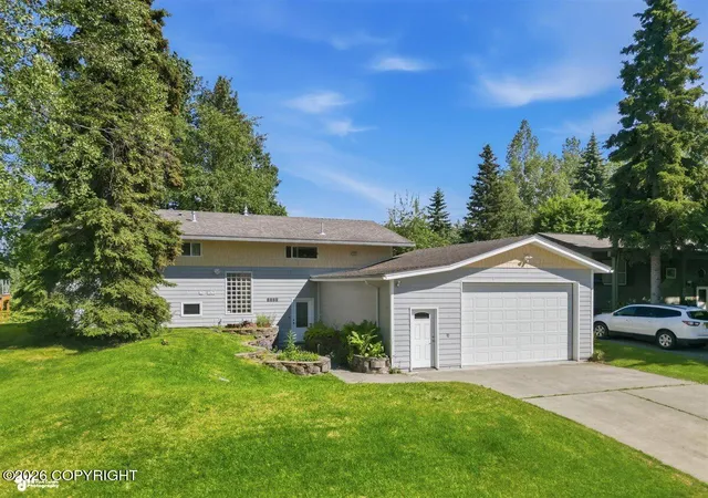 Photo 2 of Sale Pending at 4621 Shelikof St, Anchorage, AK 99507 | MLS# 26-10033 | Listing updated on 2026-08-23