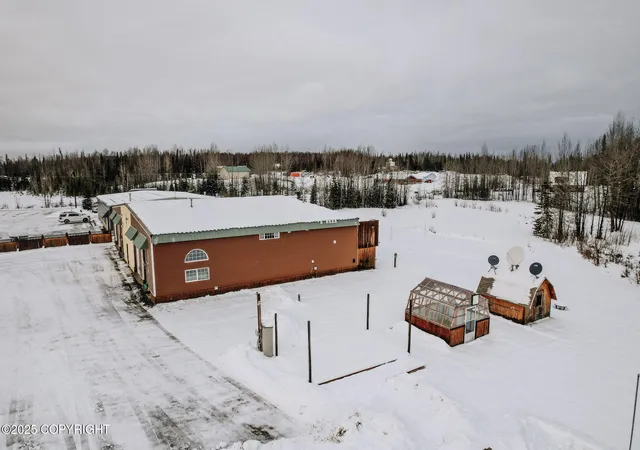Homes for sale in Soldotna, AK | 36142 Pine St, Soldotna, AK 99669 | MLS# 25-301