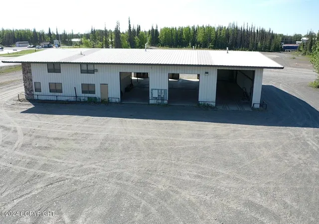 3rd image of 47620 Amy Ln, Soldotna, AK 99669 | MLS# 25-5264
