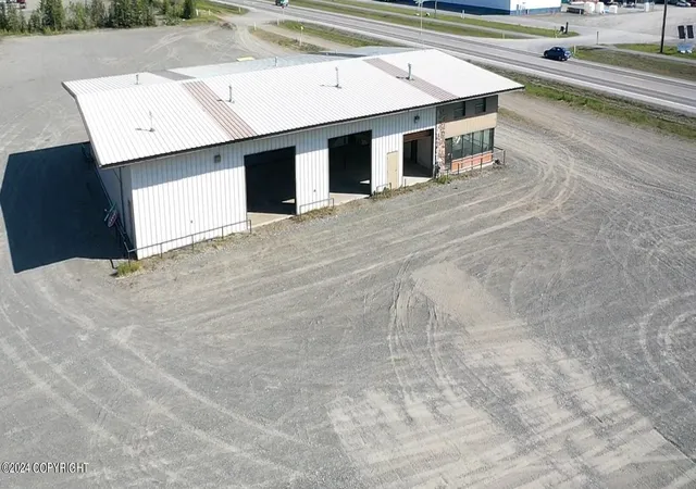 4th image of 47620 Amy Ln, Soldotna, AK 99669 | MLS# 25-5264