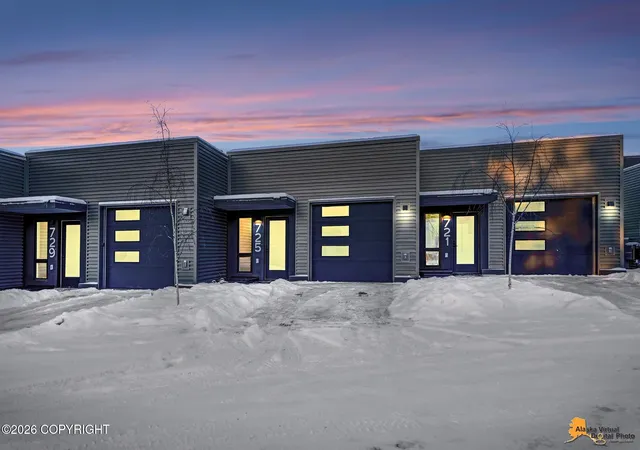 Homes for sale in Anchorage, AK | 721 Station Ln #A5, Anchorage, AK 99501 | MLS# 25-5513