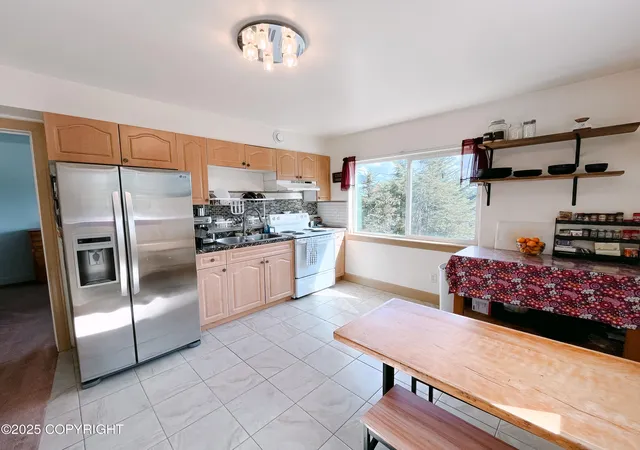 2nd image of 125 Kings Row, Petersburg, AK 99833 | MLS# 25-8070