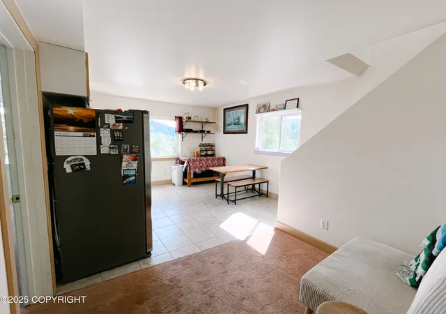 4th image of 125 Kings Row, Petersburg, AK 99833 | MLS# 25-8070
