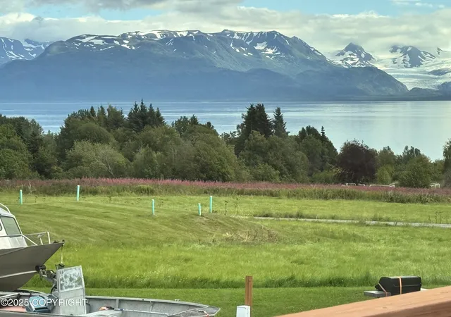 Homes for sale in Homer, AK | 59217 E East End Rd, Homer, AK 99603 | MLS# 25-8489