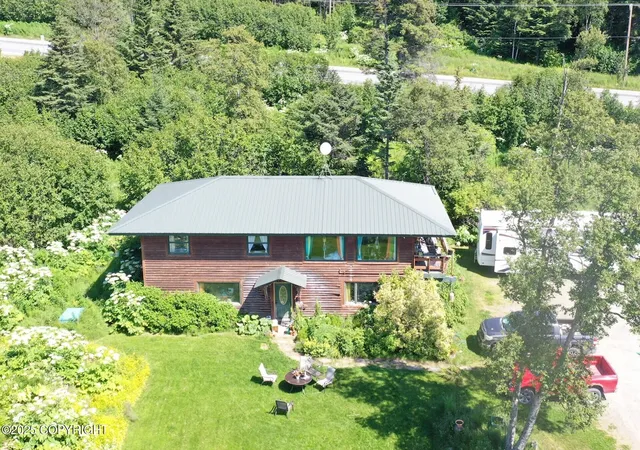 Photo 1 of Single family home for sale at 1552 Saltwater Dr, Homer, AK 99603 | MLS# 25-10129 | Listing updated on 2026-07-28