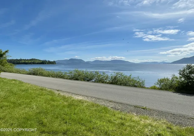 Homes for sale in Craig, AK | 301 Cedar St, Craig, AK 99921 | MLS# 25-8914