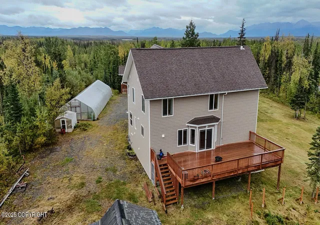 Homes for sale in Sterling, AK | 36089 Feuding Ln, Sterling, AK 99672 | MLS# 25-11942