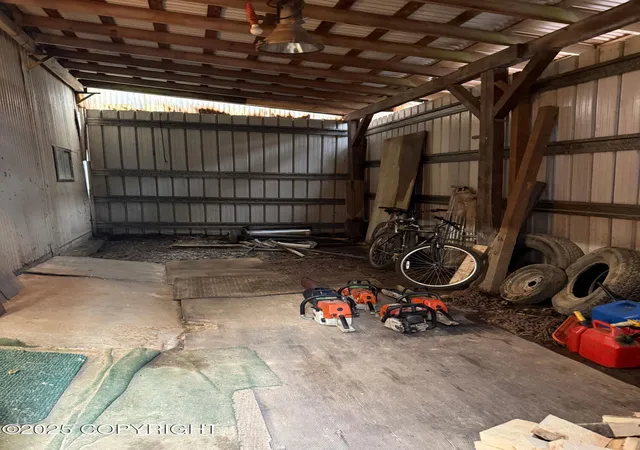 26th image of 118 S 6th St, Petersburg, AK 99833 | MLS# 25-12289