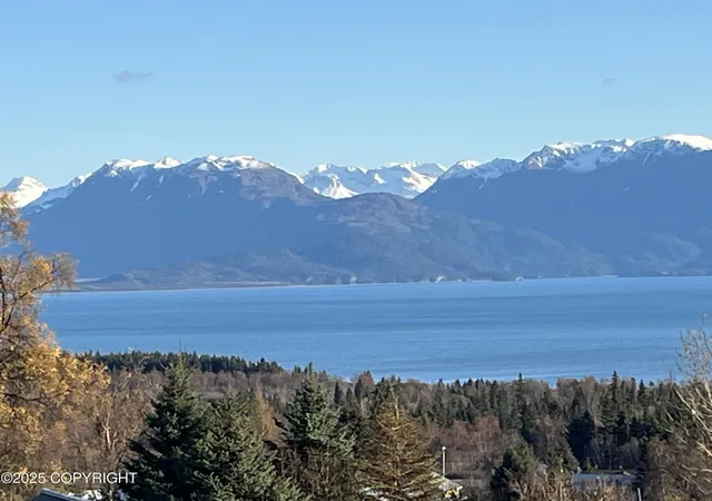 Homes for sale in Homer, AK | 57800 W Taku Ave, Homer, AK 99603 | MLS# 25-13483