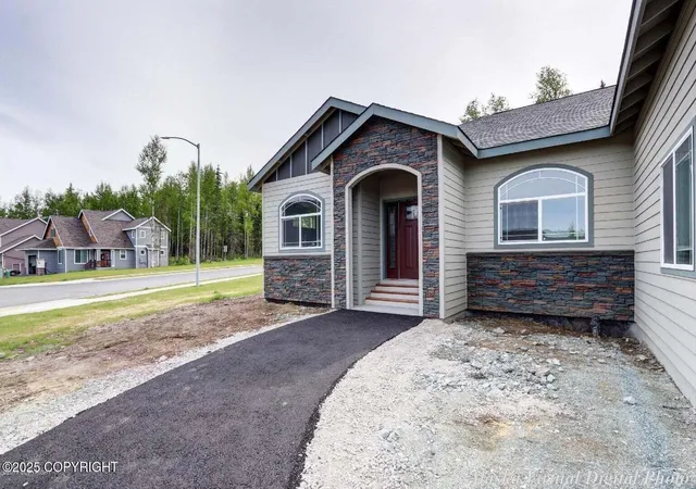 3rd image of L9 Harman Loop, Wasilla, AK 99654 | MLS# 25-13732